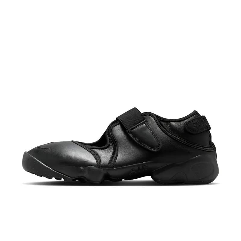 Nike Air Rift “Triple Black” | HM5737-002