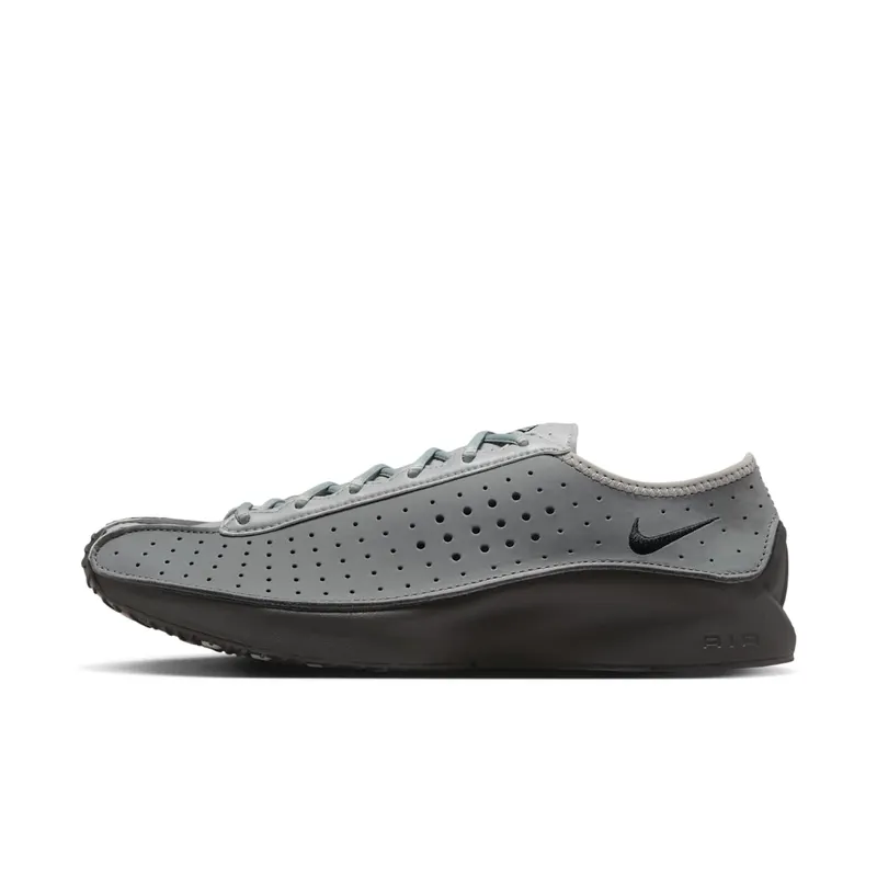 Nike Air Superfly “Dover Street Market Smoke Grey Black” | IB1403-001