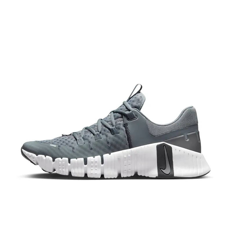 Nike Free Metcon 5 “Smoke Grey” | DV3949-003