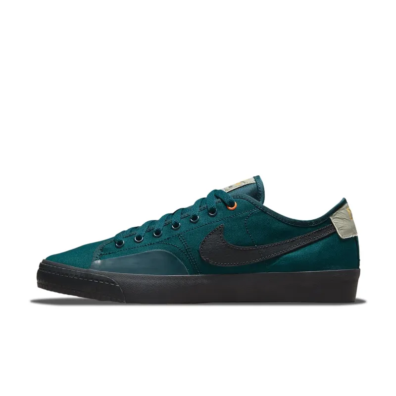 Nike SB Blazer Court “Daan Van Der Linden” | CZ5605-301