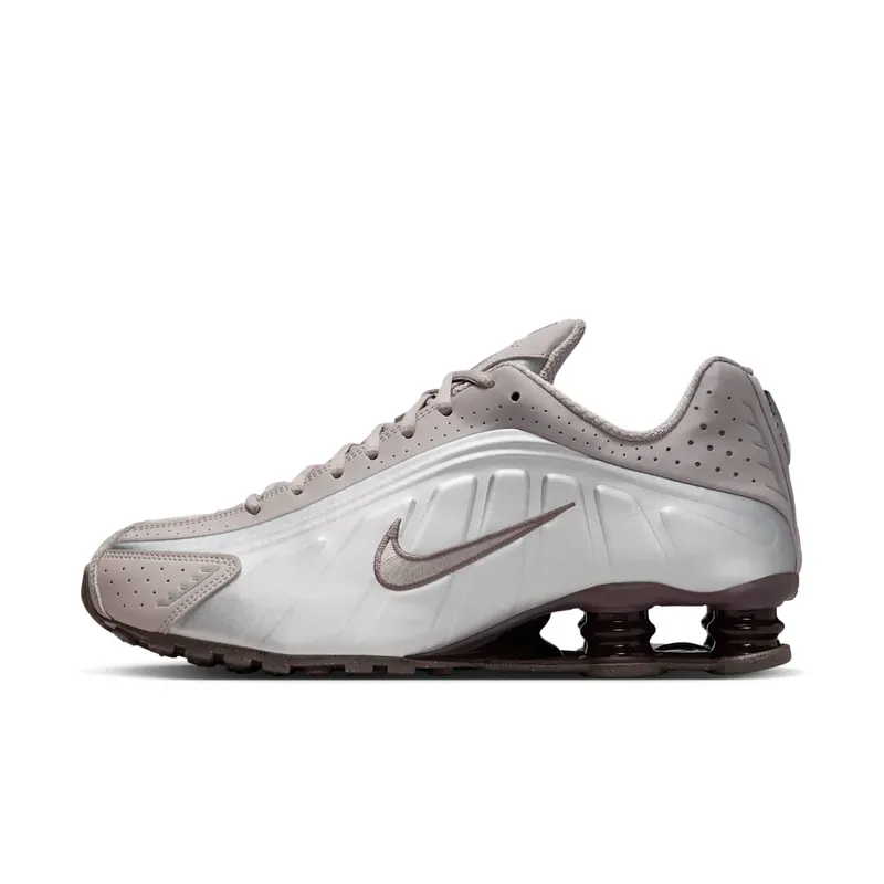 Nike Shox R4 “Cave Stone” | HQ1988-200
