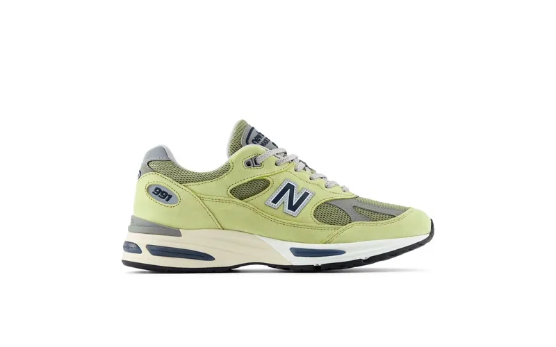 New Balance 991v2 Made In The UK ‘Summer Brights Green Banana’ | U991WG2