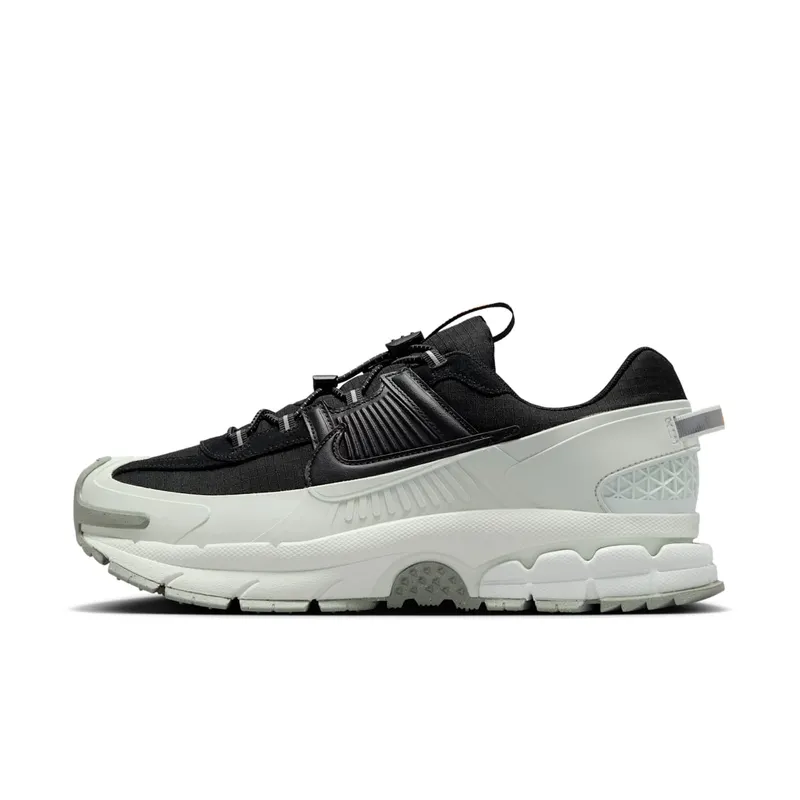 Nike Zoom Vomero 5 Roam “Black Light Silver” | FV2295-001