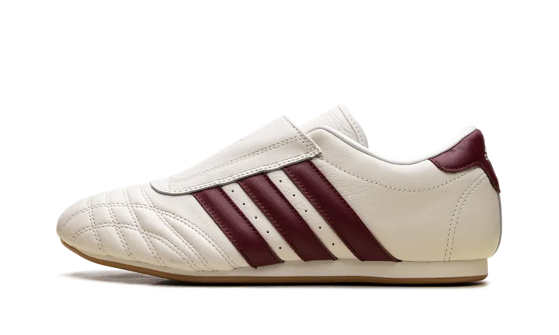 Adidas Taekwondo “off white/noble maroon/GUM 3” | JS4527