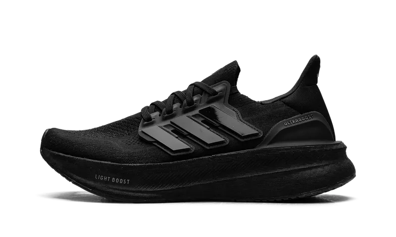 Adidas Ultraboost 5 Core Black / Core Black / Core Black | ID8847