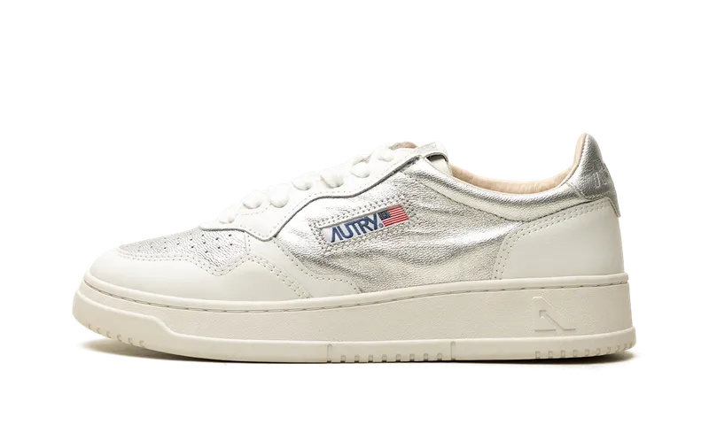 Autry Medalist Low “White/Silver” | AULW-GB01