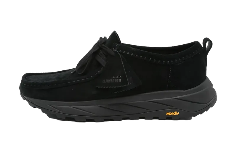 Clarks Walla Eden Lo “Black Suede” | 26181120