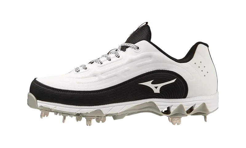 Mizuno Metal Softball Cleats “White/Black” | 11GM236009