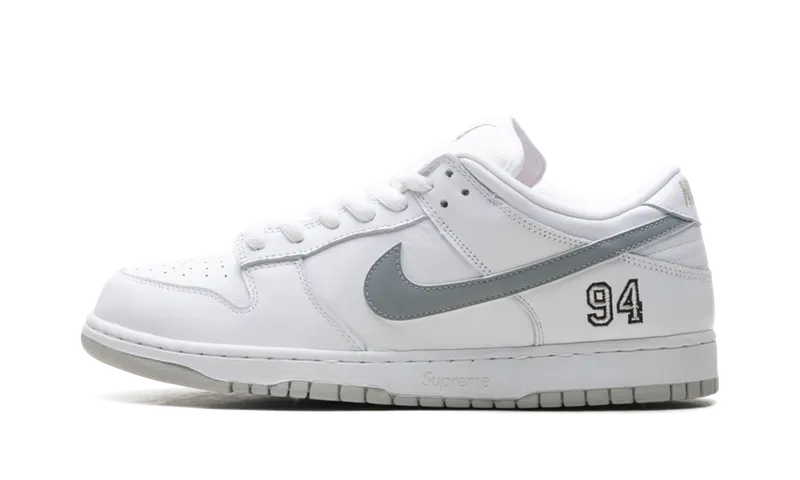 Nike SB Dunk Low “Supreme – White” | HQ8487-100