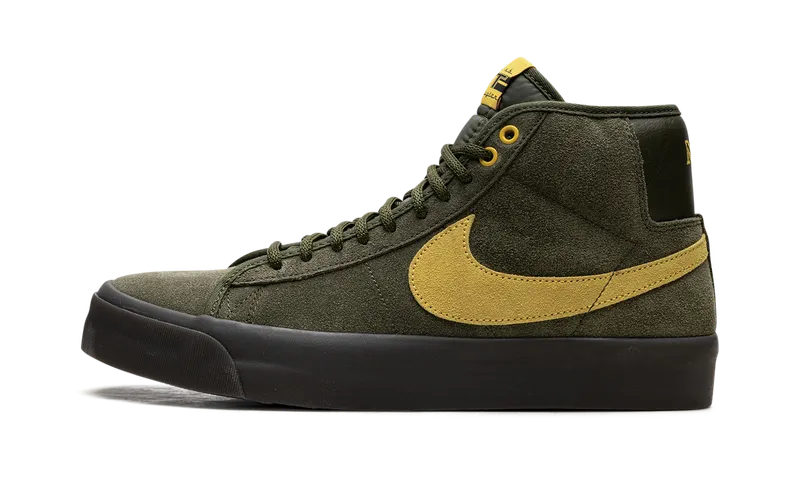 Nike SB Zoom Blazer Mid “Antihero Skateboards” | HM5838-300