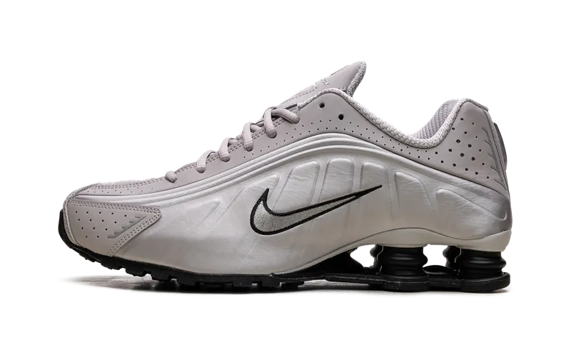 Nike Shox R4 “College Grey” | IH0265-009