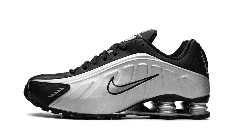 Nike Shox R4 “Metallic Silver / Black” | HQ1988-007