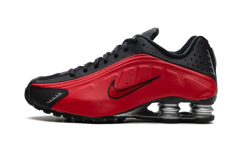 Nike Shox R4 “University Red Black” | HQ1988-600