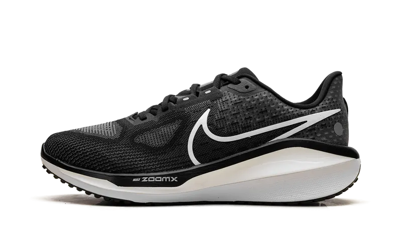 Nike Vomero 17 “Black” | FB8502-001
