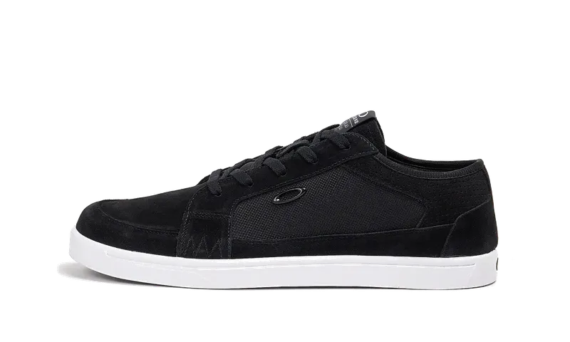 Oakley Westcliff Sneakers “Black” | 13545-02E