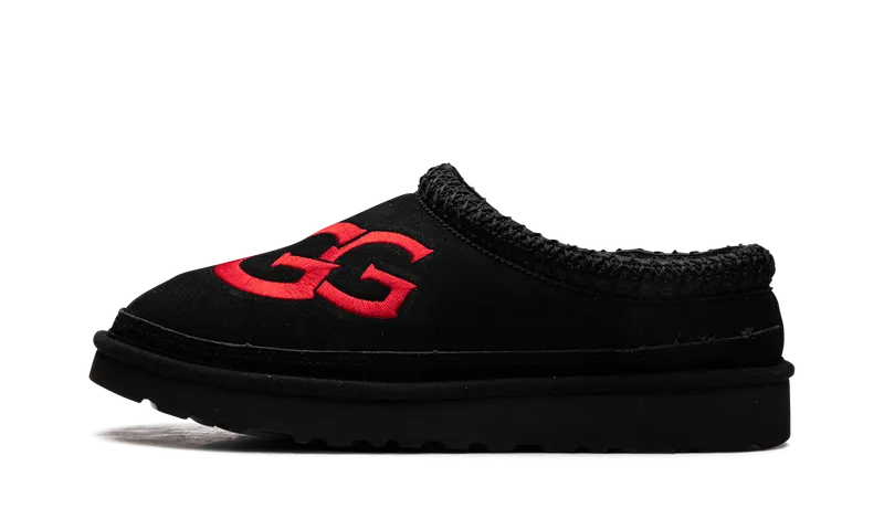 Ugg Tasman Logo Slipper “Black / Samba Red” | 1112448-BSMR