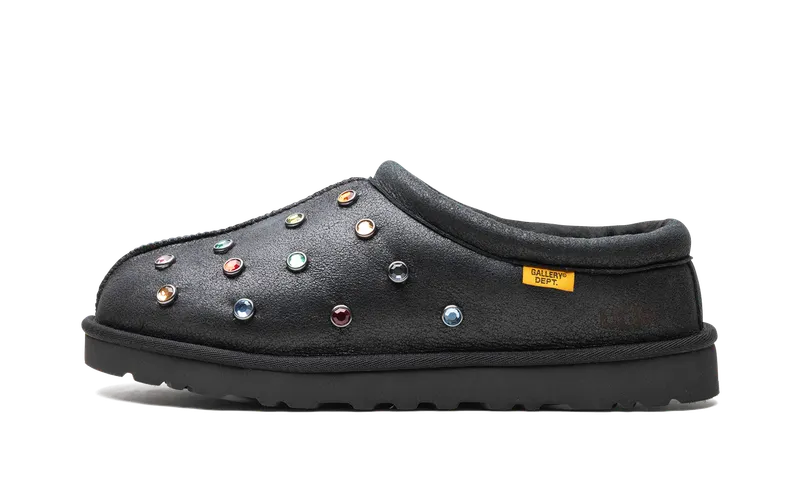 Ugg Tasman Slipper “Gallery Dept. – Black” | 1166950-BLK