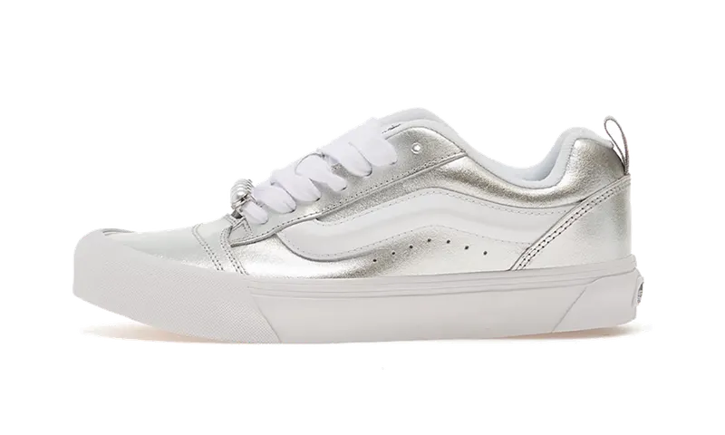 Vans Knu Skool “Metallic Leather Silver” | VN000E9XSLV1