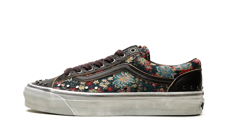 Vans OTW Old Skool 36 Vibram “Floral Rivets Black” | VN000D2GBLA