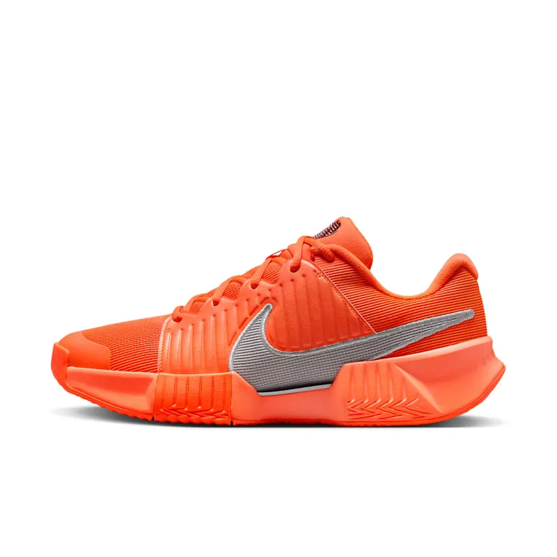 Nike Zoom GP Challenge Pro Clay US Open “Hyper Crimson / Metallic Silver” | HQ2630-800