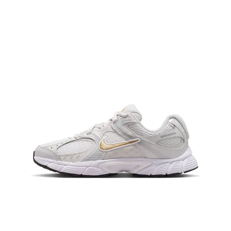 Nike V5 RNR White Photon Dust Gold “White / Metallic Silver / Photon Dust” | HQ6411-104