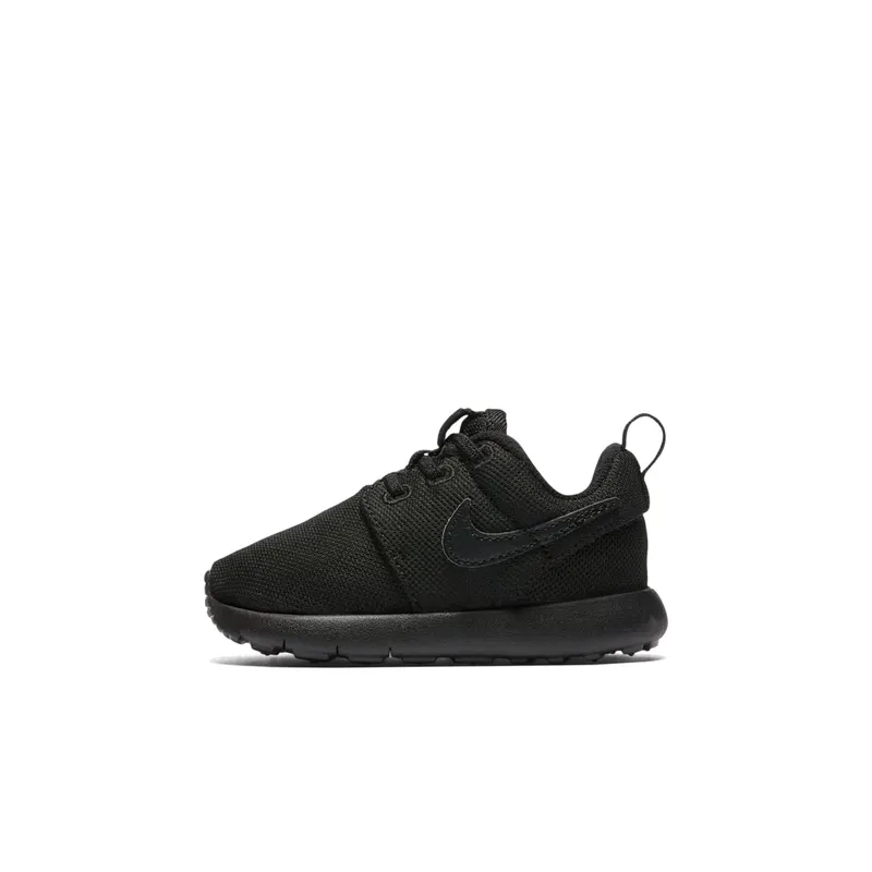Nike Roshe One Triple Black “Black / Black / Black” | 749430-031
