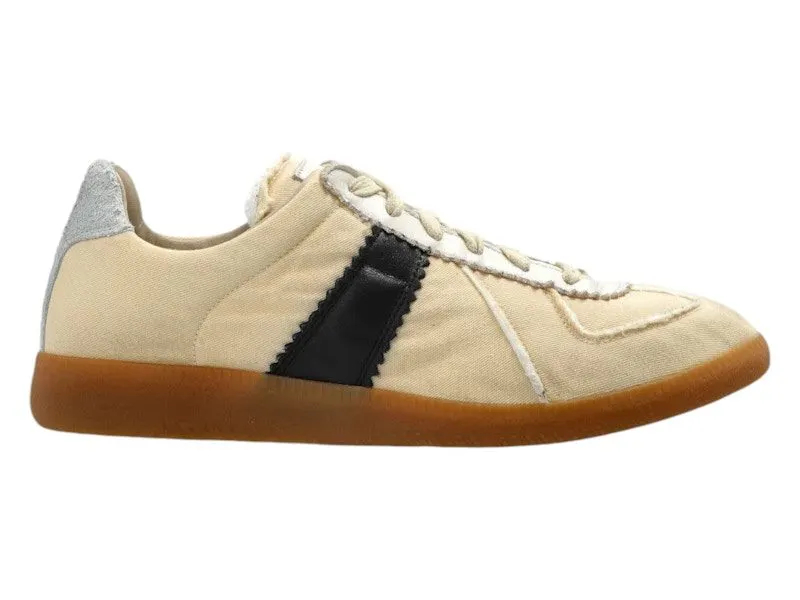 Maison Margiela Replica Black Vintage Yellow | S58WS0259 P8153 HA771