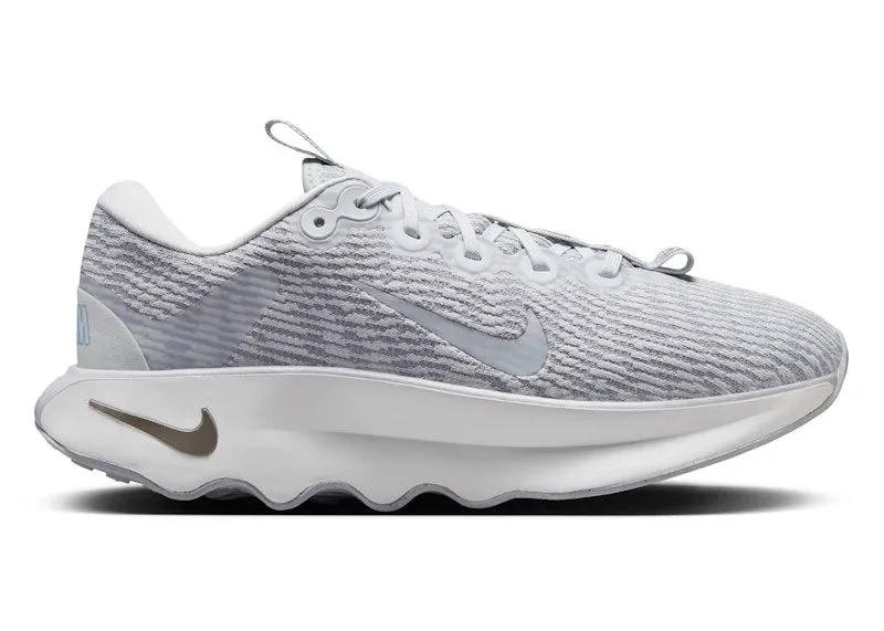 Nike Motiva Photon Dust Light Smoke Grey Metallic Pewter | DV1238-010
