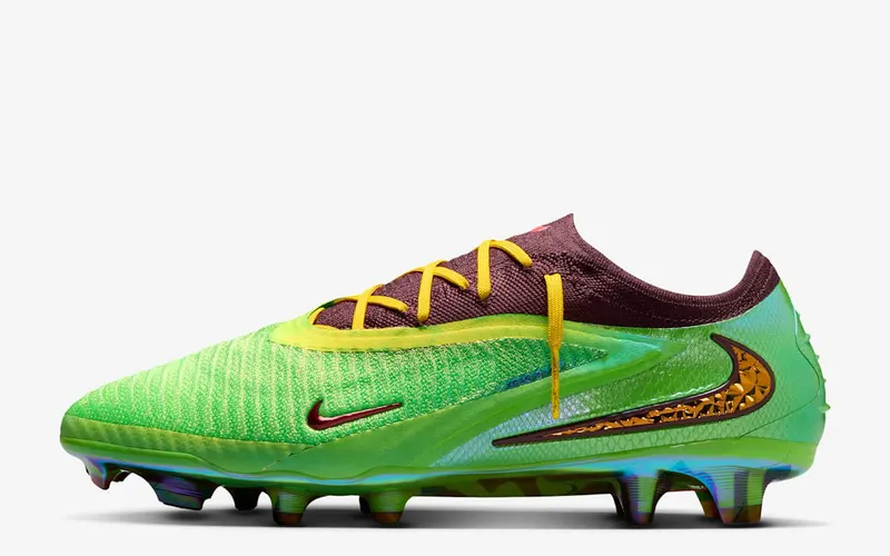 Phantom 6 Low Elite FG x Cactus Jack – “Multi-Color / Metallic Gold” | IQ8140-900