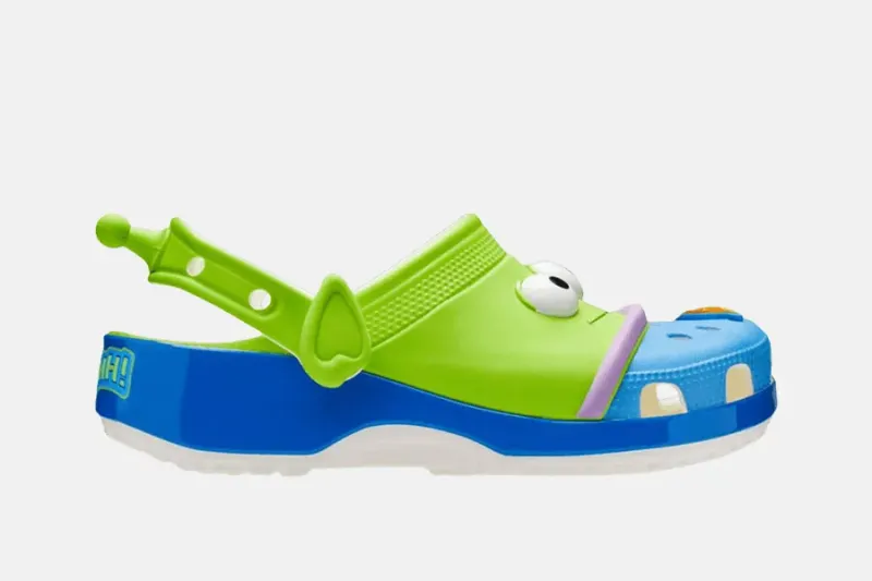 Toy Story x Crocs Classic Clog – Alien – “Alien” | 213010-90H