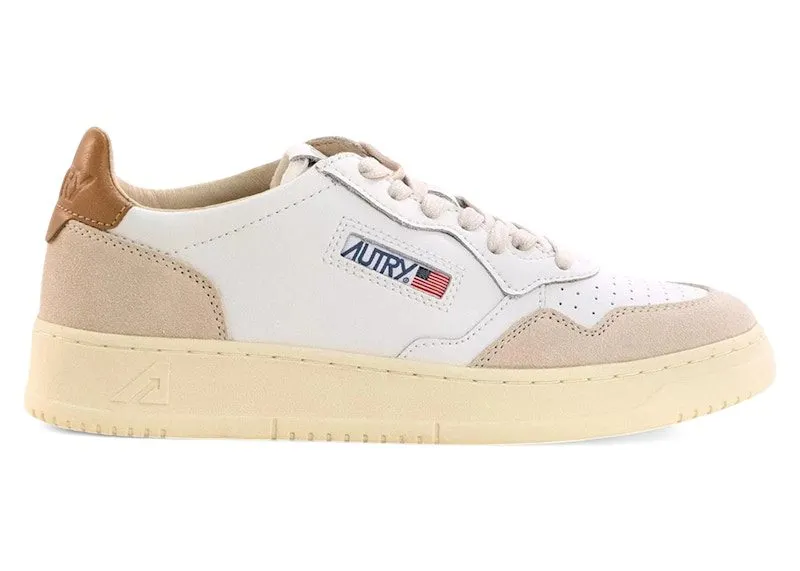 Autry Medalist Leather Low White Brown Sugar | AULM-LS02
