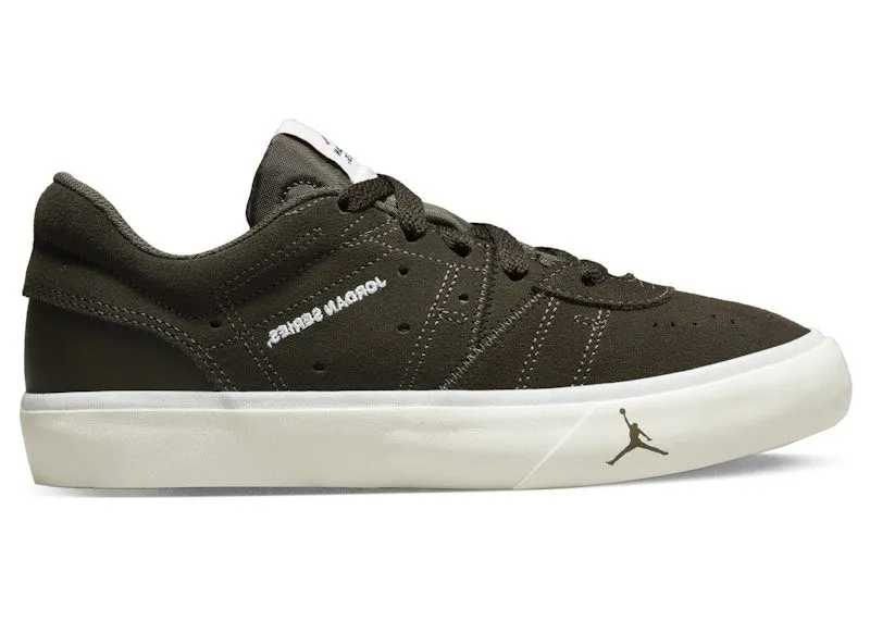 Jordan Series Dark Chocolate University Red White Sail | DN3205-206