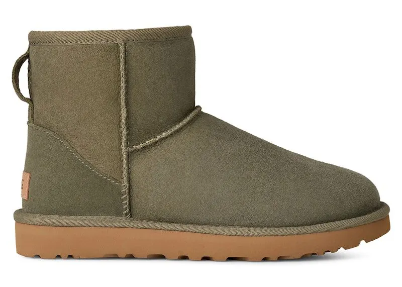 UGG Classic Mini II Boot Moss Green (2025) | 1016222-MSSGR
