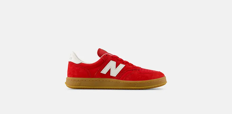 New Balance T500 Team Red Sea Salt Gum “Team Red / Sea Salt / Rain Cloud” | CT500FB