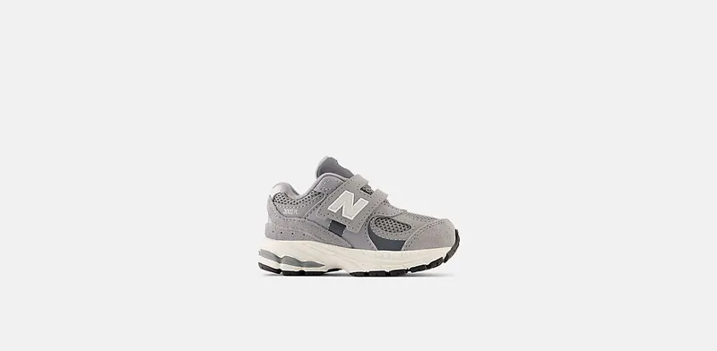 NEW BALANCE 2002 HOOK & LOOP “STEEL / LEAD” | IV2002ST