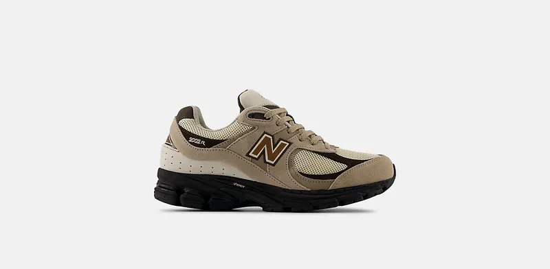 New Balance 2002R “Cream Kumquat” | M2002RZR