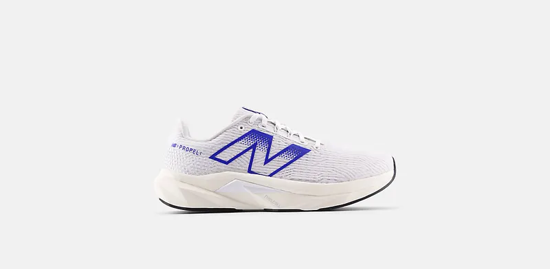 NEW BALANCE FuelCell Propelv5 “NB 103 WHITE / BLUE GEMSTONE / Angora” | MFCPRCZ5