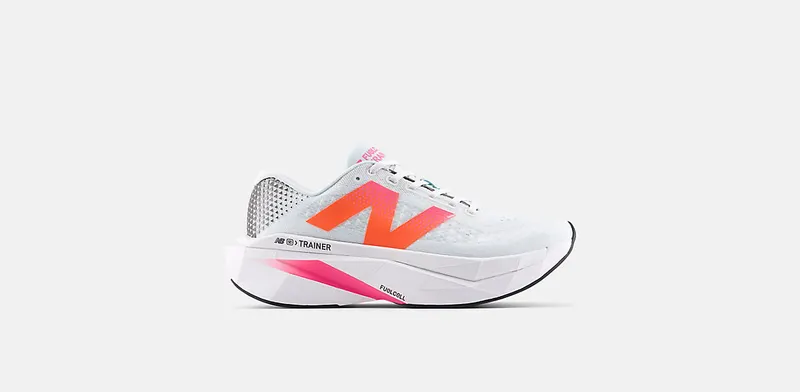 NEW BALANCE FuelCell SuperComp Trainer v3 “PINK HEAT / GLINT BLUE” | MRCX17A