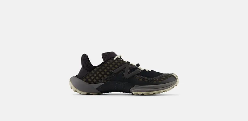 New Balance Minimus Trail Black Tan | MTM10LEA