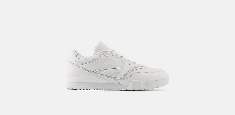NEW BALANCE NB Numeric 770 “White” | NM770GNY