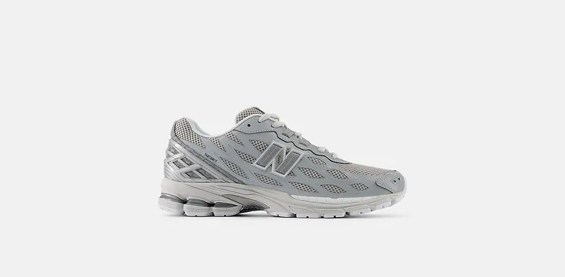 New Balance 1906W “Silver Metallic” | U1906WFE