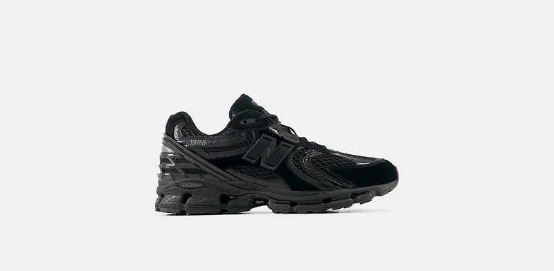 New Balance 1954R – “Black” | U19543VU