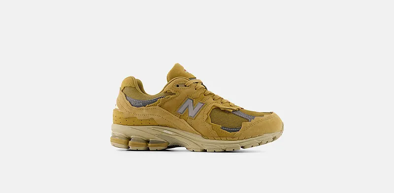New Balance 2002R Gore-Tex “Protection Pack – Stucco” “Stucco/Castlerock” | U20027OI