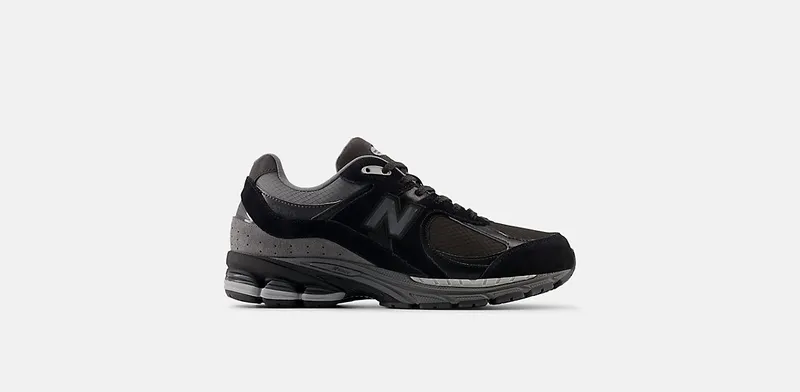 New Balance 2002R Ripstop Black “Black / Grey” | U2002RTG