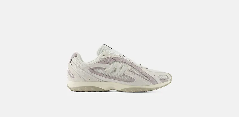 New Balance 204L “Reflection” | U204L6A6