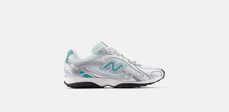 New Balance 204L Light Silver Metallic | U204L7A8