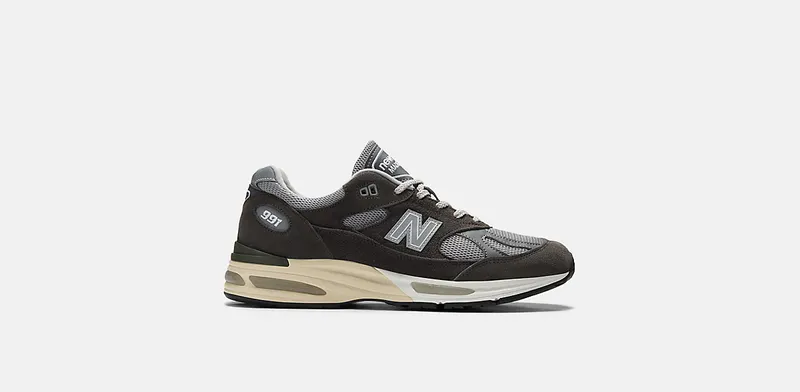 New Balance 991v2 Made In England “Forged Iron” “Forged Iron / Alloy / Smoked Pearl” | U991RG2
