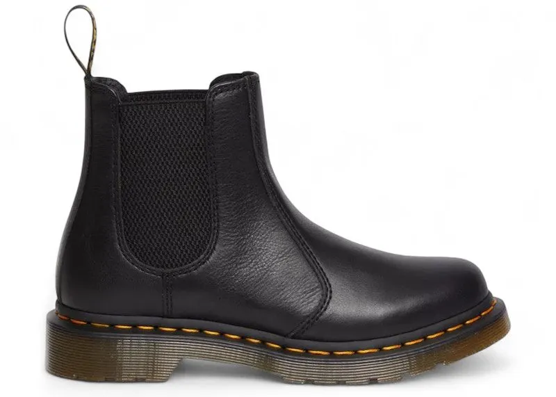 Dr. Martens Chelsea 2976 Virginia Leather Chelsea Boot Black | 30698001
