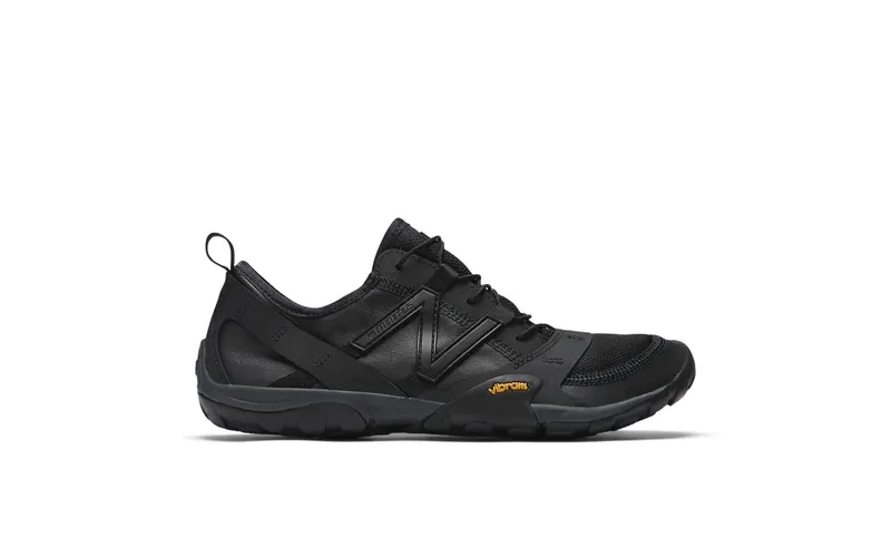 New Balance MT10O ISSEY MIYAKE Black “Black / Black” | MT10OIS