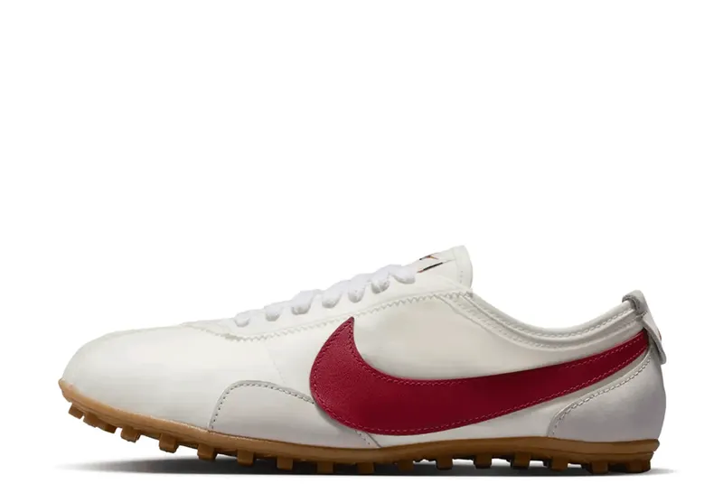 Nike Moon Shoe Summit White Crimson Gum “Summit White / Team Crimson / Gum Light Brown” | II0407-100